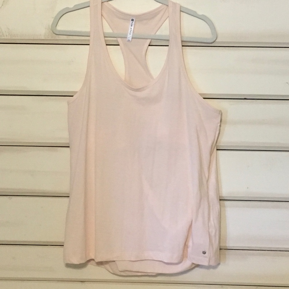 Fabletics top
